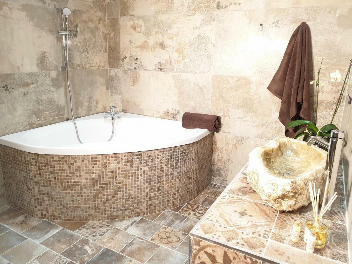 Casa Petre E Fiori Hotell Cervione Exteriör bild